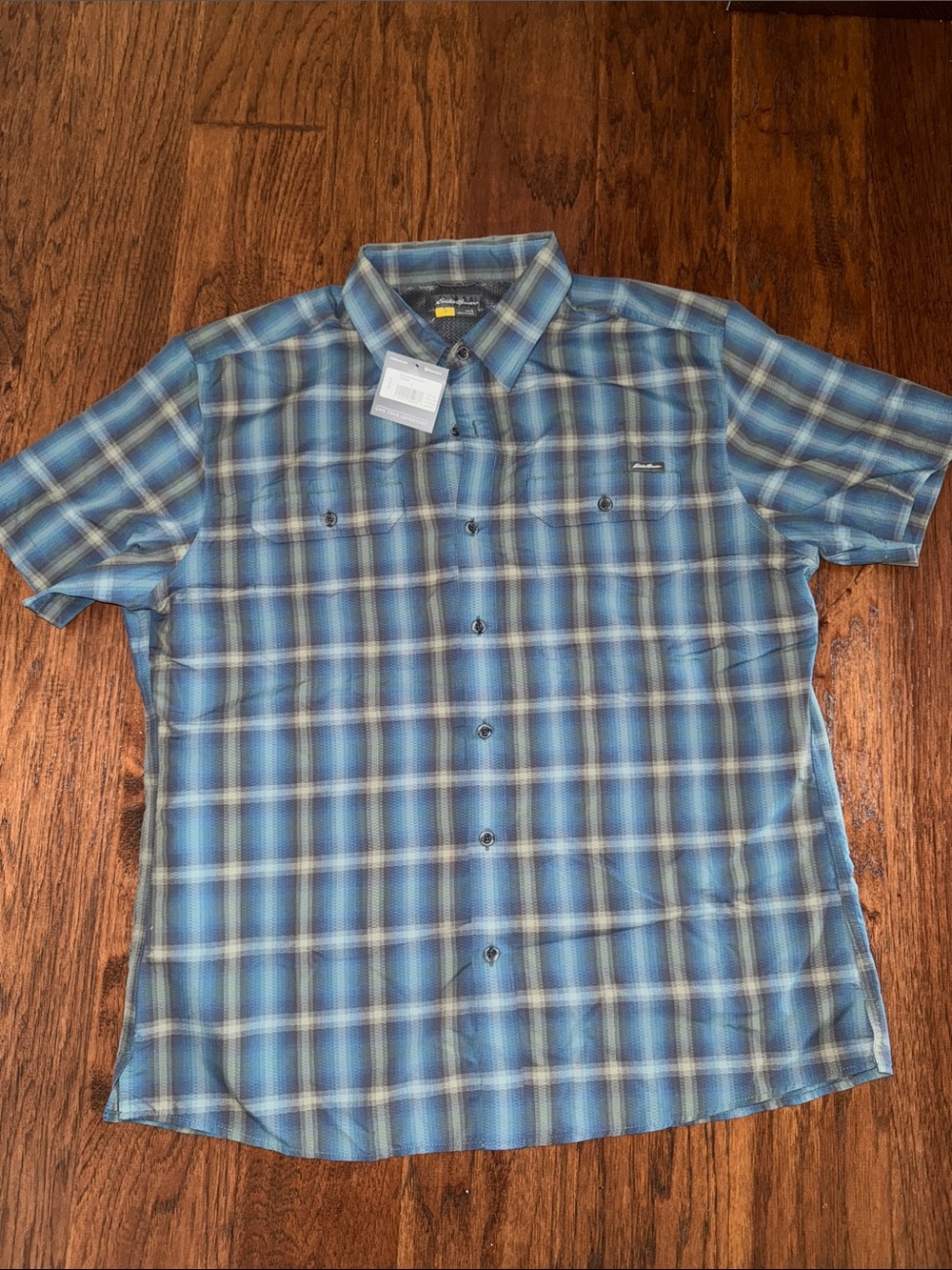 Eddie Bauer Blue Plaid Short-Sleeve Button-Down mountain Shirt